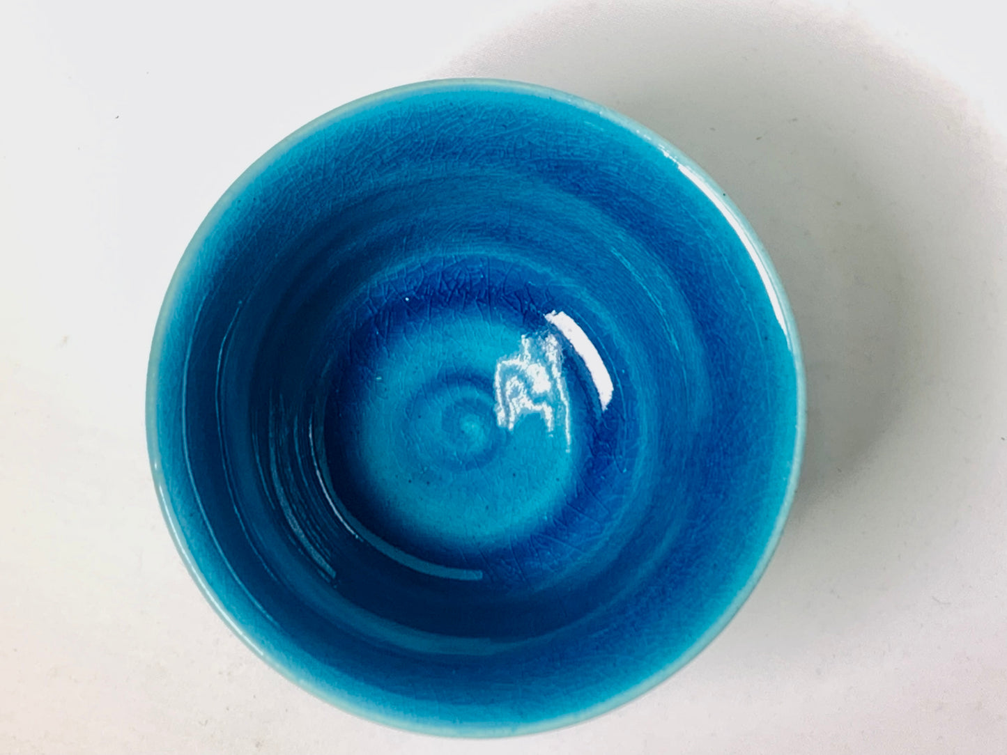 青釉　カップ